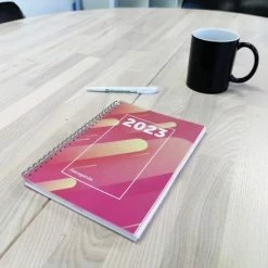 Beste recensies van ⭐ Merkloos Jaaragenda 2023 A5 | A5 Jaaragenda Met Ringband | Weekagenda | Luxe Omlegagenda | Agenda 2023 Volwassenen 😀 -Crafts&Co winkel 550x412 11