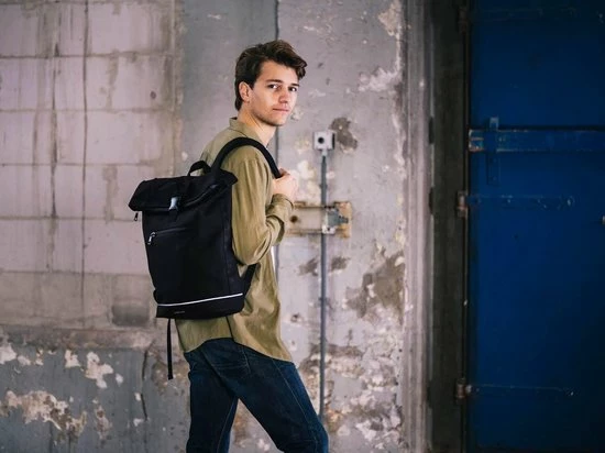 Beste Verkoop 🎁 Daniel Ray Highlands Rolltop Laptop Rugzak Waterproof - 15,6 Inch - Groen 😉 6 Beste Verkoop 🎁 Daniel Ray Highlands Rolltop Laptop Rugzak Waterproof - 15,6 Inch - Groen 😉 - Afbeelding 6