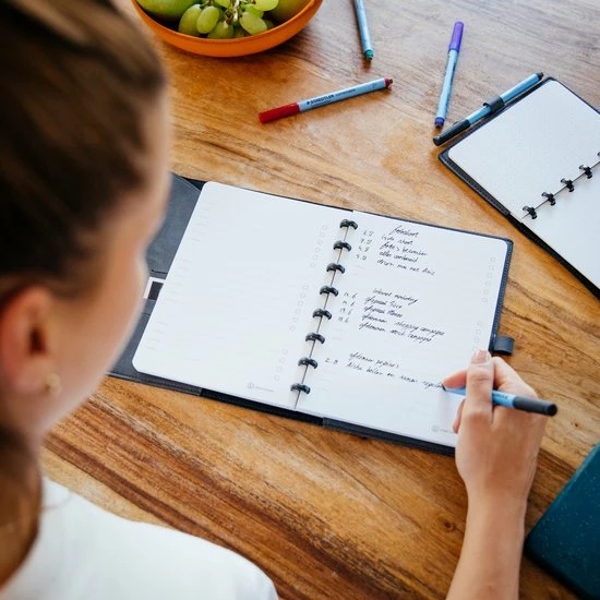 Aanbiedingen ⭐ Greenstory - GreenBook Uitwisbaar Notitieboek - Lijn & Blanco - Blooming Blue 👏 8 Aanbiedingen ⭐ Greenstory - GreenBook Uitwisbaar Notitieboek - Lijn & Blanco - Blooming Blue 👏 - Afbeelding 8