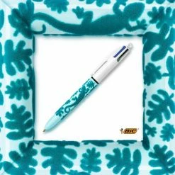 Flash-uitverkoop 🧨 BIC 4 Kleuren Velours Balpennen Medium Punt (1.0 Mm) - Verschillende Ontwerpen - Pak Van 3 Stuks - Velvet Look 👍 -Crafts&Co winkel 550x550 717