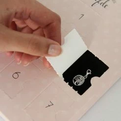 Goedkoopste 🎁 Kaya Sieraden Surprise (advent) Kalender “Liefde” Met Echt 925 Zilveren Sieraden 👍 -Crafts&Co winkel 550x584 1