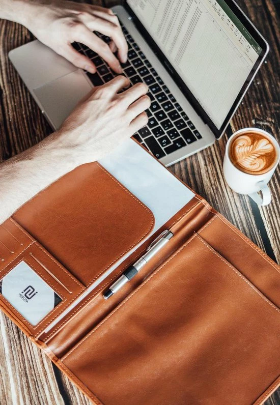 Flash-uitverkoop 😀 Negotia Leather NEGOTIA Vintage Abbey - Leren Schrijfmap A4 - Leren Conferentiemap/Documentatiemap Voor A4 Schrijfblok - Leren Notitieboek - Bruin 🥰 4 Flash-uitverkoop 😀 Negotia Leather NEGOTIA Vintage Abbey - Leren Schrijfmap A4 - Leren Conferentiemap/Documentatiemap Voor A4 Schrijfblok - Leren Notitieboek - Bruin 🥰 - Afbeelding 4